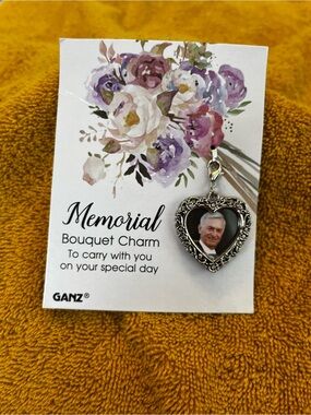 GANZ Silver Heart Bouquet Memorial Charm with Floral Card